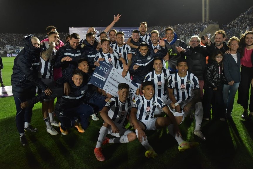 Talleres se lo dio vuelta a Newell’s y clasificó a cuartos de final