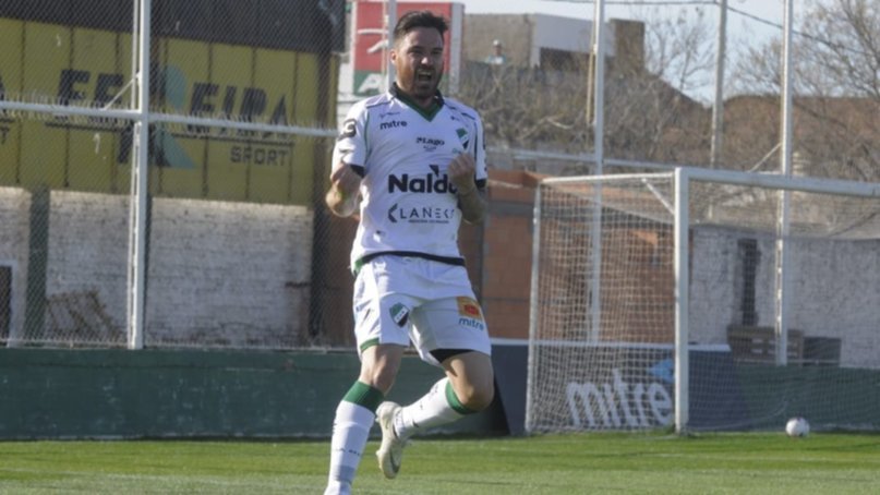 Se afirma en el segundo puesto: Villa Mitre le ganó a Sol de Mayo y quedó a un paso de clasificar