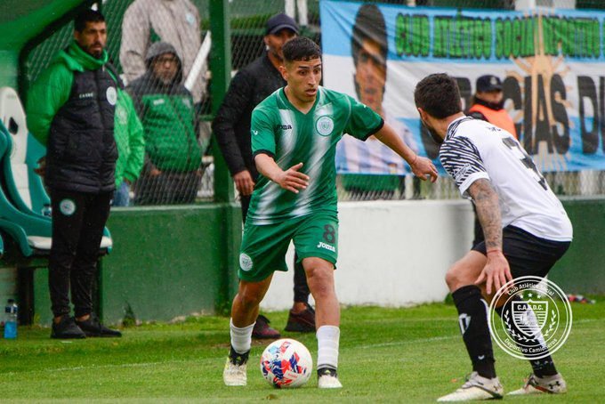 Despedida con empate: Camioneros igualó con Liniers en su último partido en el Federal A