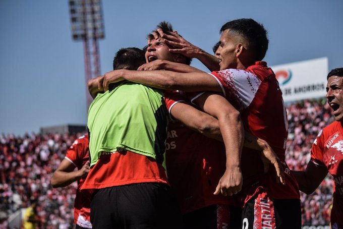 El Santo goleó en la Ciudadela, no le alcanzó para terminar segundo pero accedió directo a Cuartos de Final