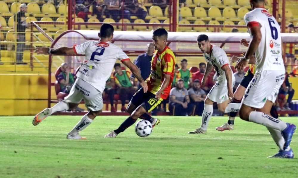 Sarmiento cerró la primera fase con un empate con Depro
