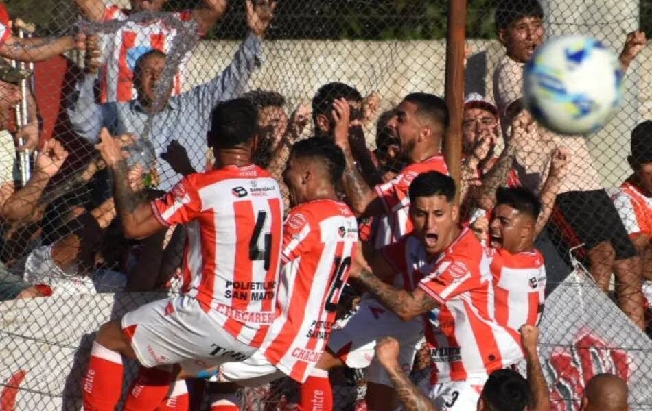San Martín de Mendoza se hizo fuerte en casa y está cada vez más cerca del ascenso