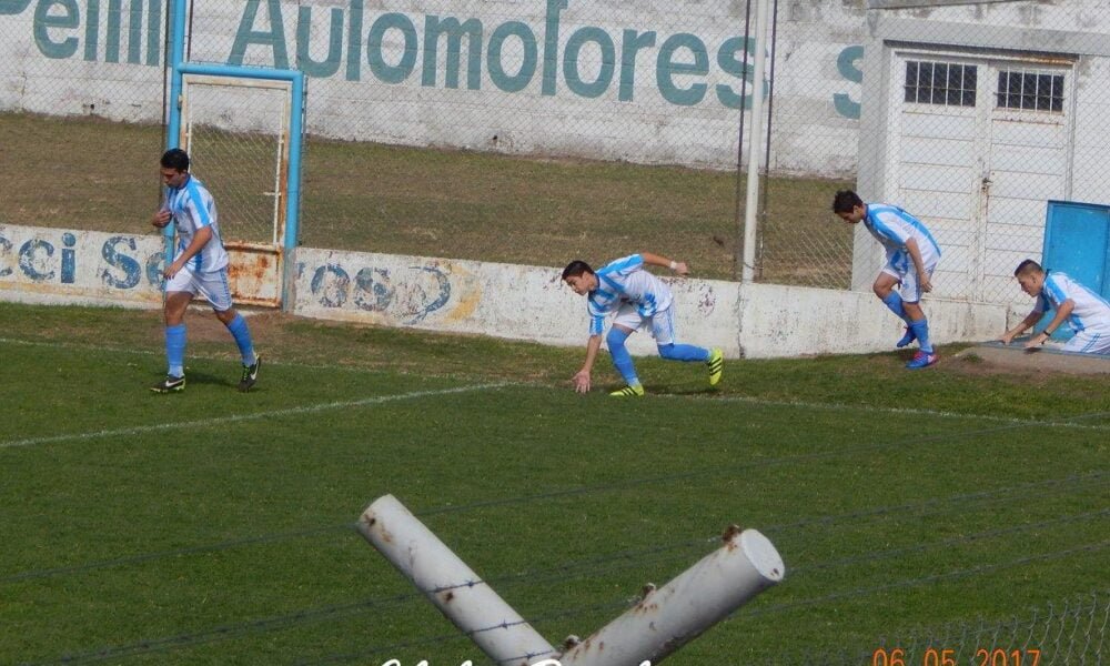 Valentino Roselli superó la prueba y es refuerzo de Olimpo