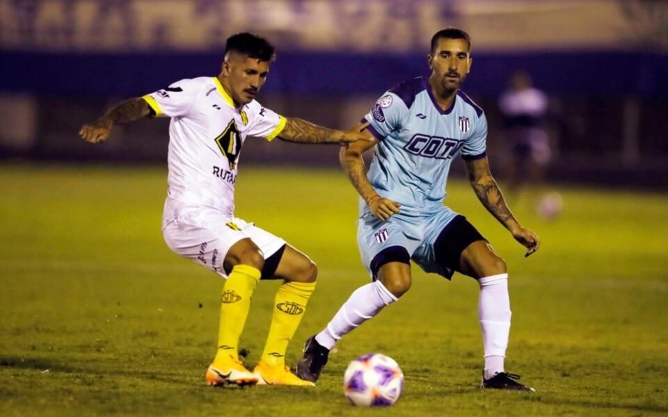 Deportivo Madryn le ganó a Tristán Suárez en Buenos Aires