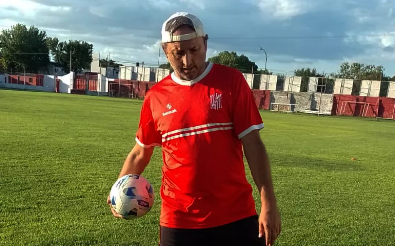 “Satanás” Werlen dejó de ser el entrenador de 9 de Julio