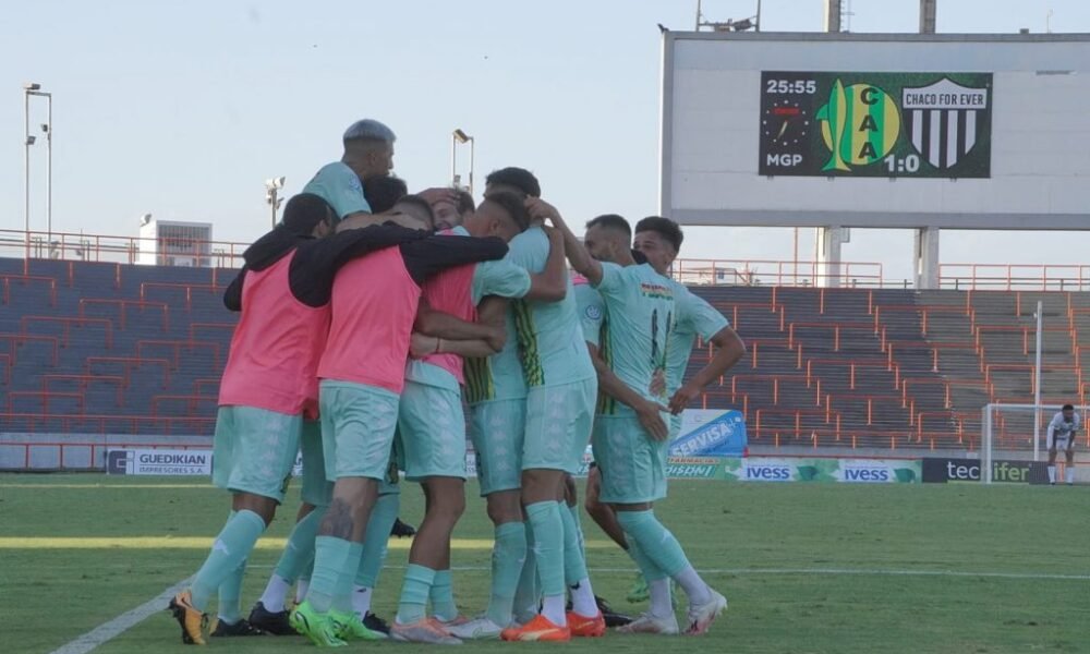 Aldosivi arrancó muy bien, sacó ventaja y la cuidó para abrazarse al primer triunfo