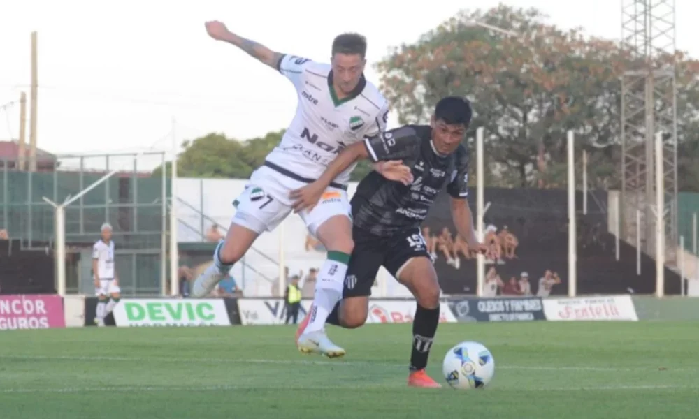 Debut sin goles para Villa Mitre y Liniers