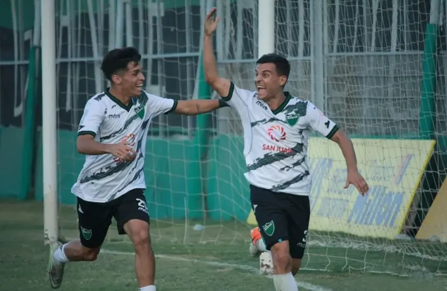San Martín pisó fuerte en Concepción, venció a Temperley y volvió a prenderse