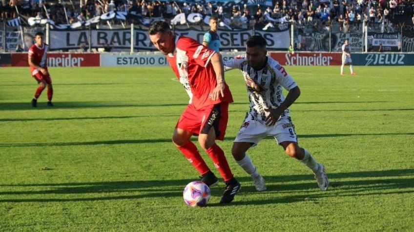 Tablas en Caseros: Deportivo Maipú empató frente a Estudiantes y subió a la cima de la Zona «B»