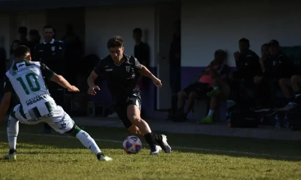 Nueva Chicago y Gimnasia de Mendoza no pudieron quedarse con los tres puntos
