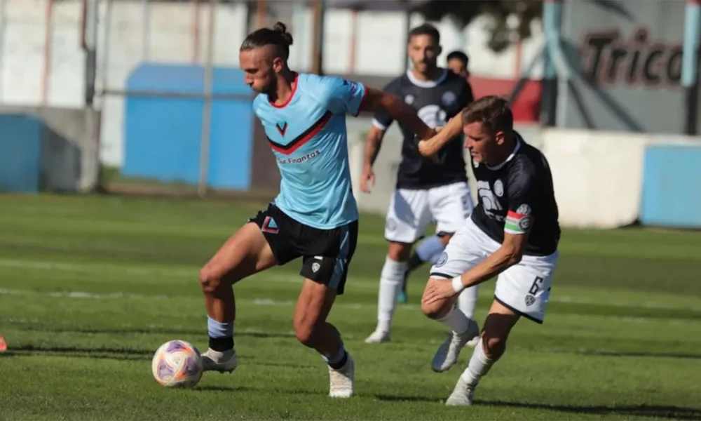 Brown de Adrogué empato frente a Independiente Rivadavia y le sacó la oportunidad de ser el único escolta del puntero de la zona B