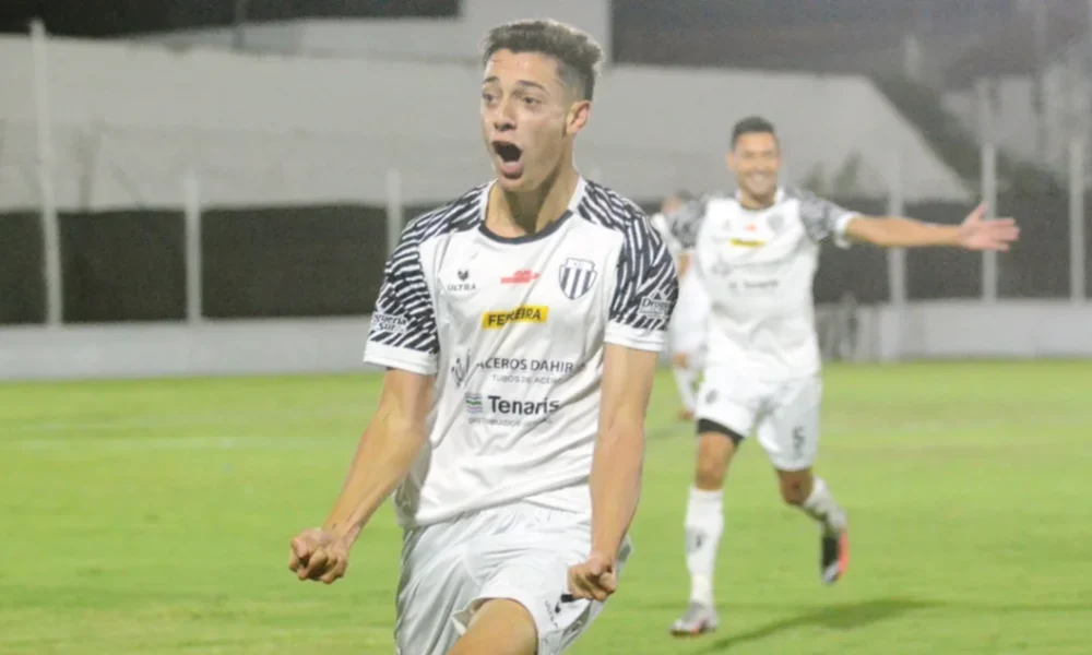 La joya de Liniers se va a Primera