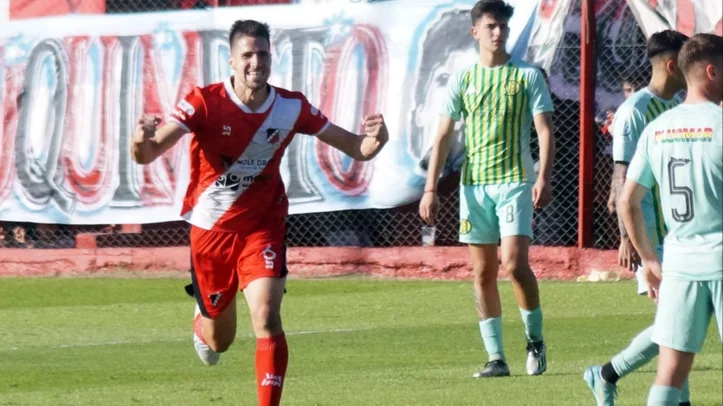 Deportivo Maipú ganó ante Aldosivi y se mantiene líder en soledad de la zona B