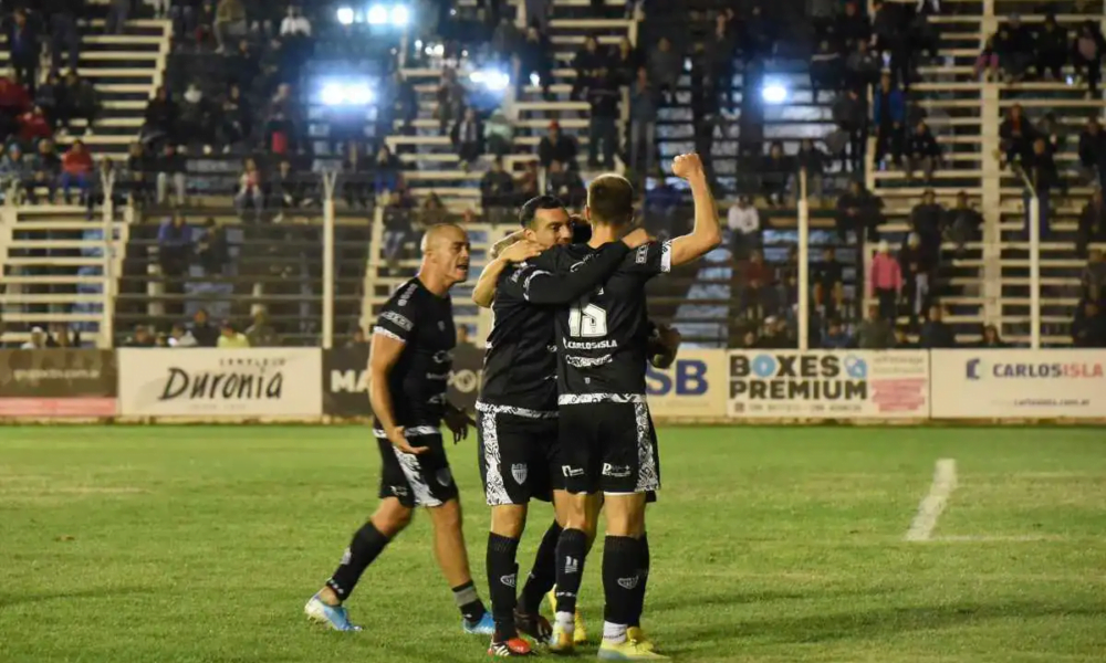 Cipolletti se reencuentra con la victoria tras goleada ante Sansinena por 3-0
