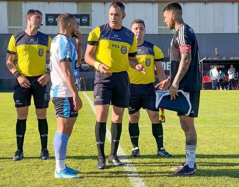 Racing de Córdoba empató 2-2 en su visita a Deportivo Riestra