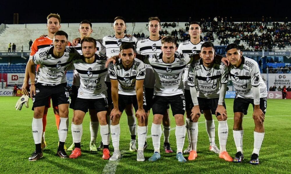 All Boys se hizo fuerte en Córdoba y venció a Estudiantes de Río Cuarto