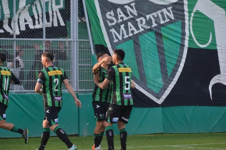 San Martín (SJ) venció a Flandria y lo hundió en la tabla