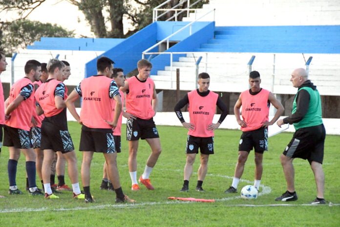 Comenzó la era de Marcelo Fuentes en Gimnasia y Esgrima de Concepción del Uruguay