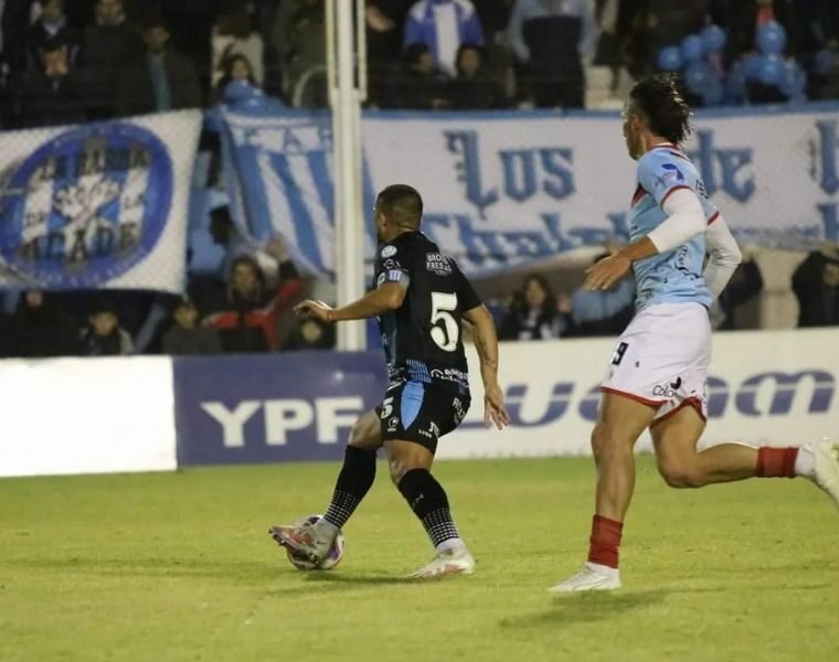 Racing (C) perdió ante Brown (A) y hace diez que no gana