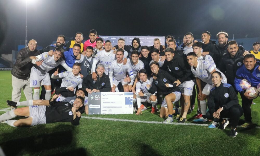 Godoy Cruz logró avanzar de ronda luego de eliminar a Defensores Unidos en los 32avos de final