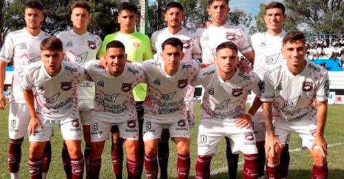 En duelo clave por el descenso, Defensores se impuso en el Boeseldín