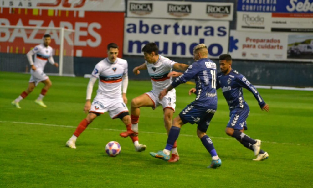 Quilmes tuvo una mala noche y se le escaparon dos puntos en el final