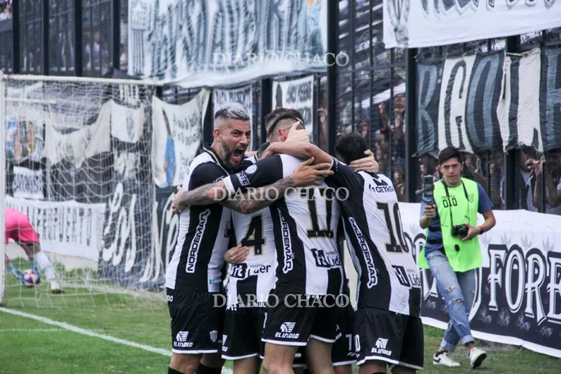 A mano en Chaco: For Ever y Tristán Suárez repartieron puntos en un duelo clave por la permanencia