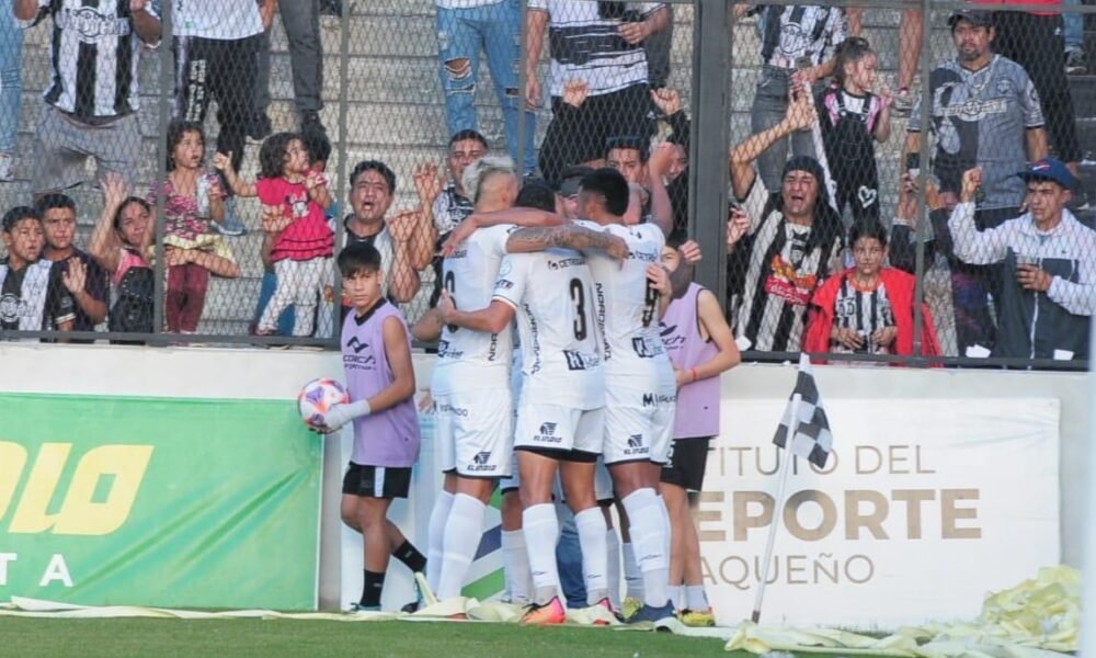 For Ever le ganó a Mitre y se escapa del descenso