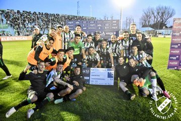 Villa Mitre sigue brindando en la Copa Argentina y avanzó a la siguiente llave