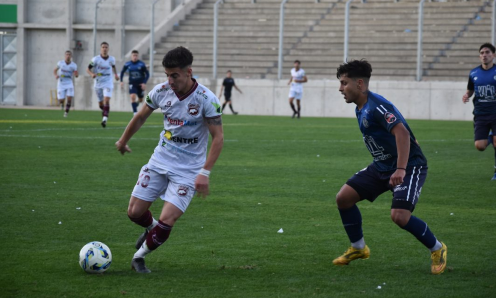 Defensores venció a El Linqueño y se alejó del fondo