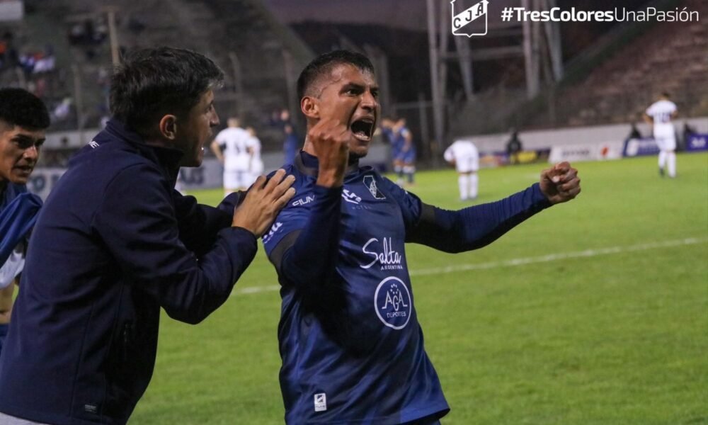 Juventud Antoniana derrotó 1-0 a San Martín de Formosa en Salta