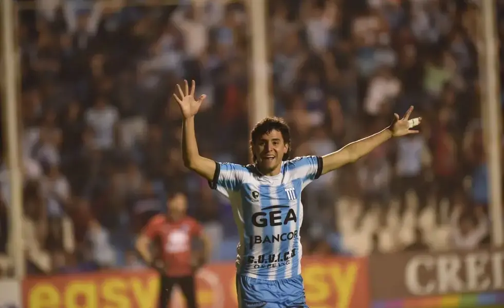 La Academia acabó con La Lepra: Racing de Córdoba ganó tras 15 partidos y bajó a Independiente Rivadavia de la cima
