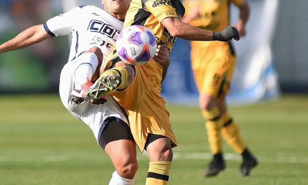 Mitre de Santiago del Estero cayó 3-0 en su visita a Tristán Suárez