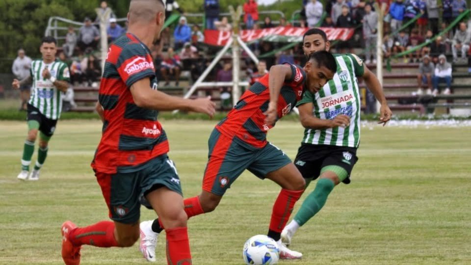Empate lleno de goles entre Círculo y Germinal