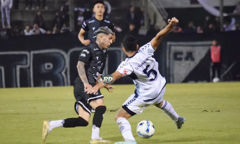 Central Norte empató sin goles con San Martín de Formosa y se quedó con las ganas de prolongar su senda victoriosa