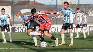 Paso en falso: Racing de Córdoba cayó por la mínima en San Martín