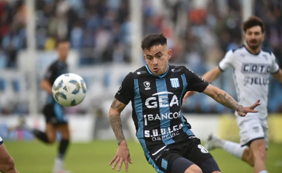 Racing (C) y Tristán Suárez repartieron puntos en Córdoba
