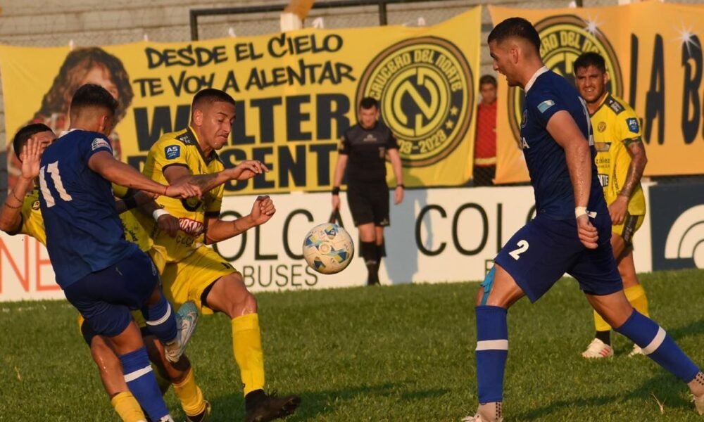 El Colectivero dejó pasar una chance Soleada: Crucero del Norte igualó 0-0 ante Sol de América y le escapa al descenso por la diferencia de gol