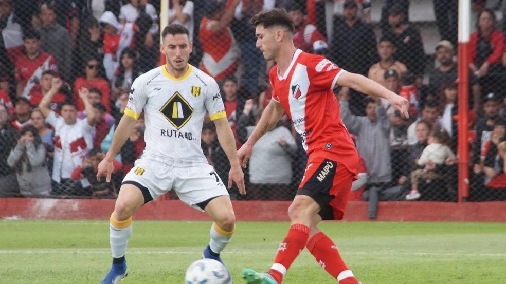 El Cruzado empató con Deportivo Madryn y no pudo quedar como escolta
