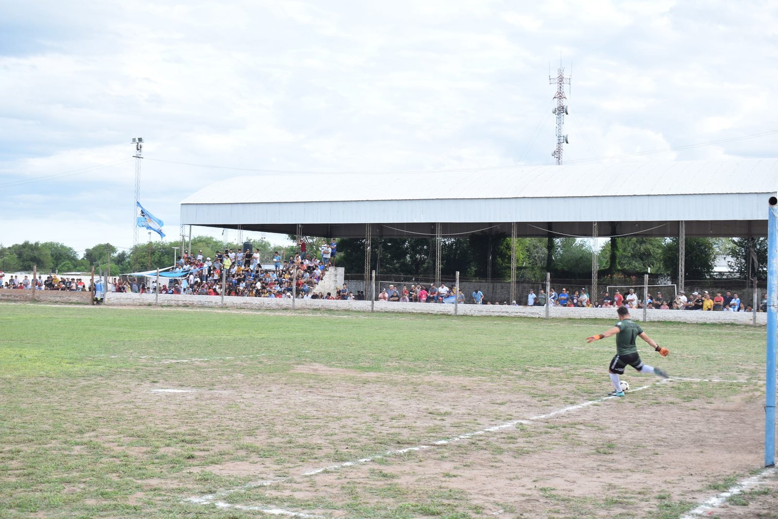 Estadio 9 de Julio de Los Frentones