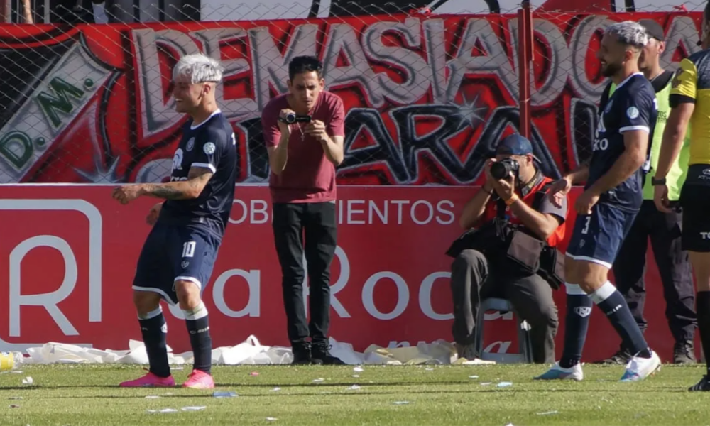Independiente Rivadavia le ganó al Maipú y jugará la final por el ascenso