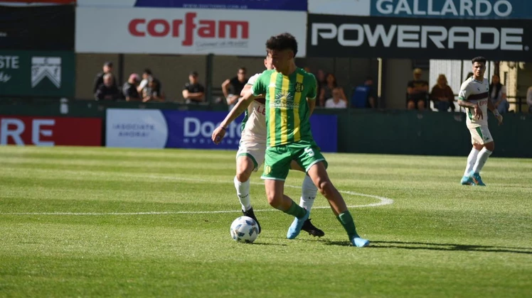 Aldosivi empató con Ferro y se aseguró la permanencia