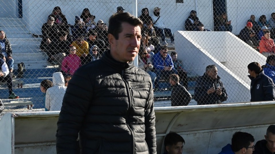 El Aurinegro tiene DT: El «Gato» Esmerado llega a Deportivo Madryn