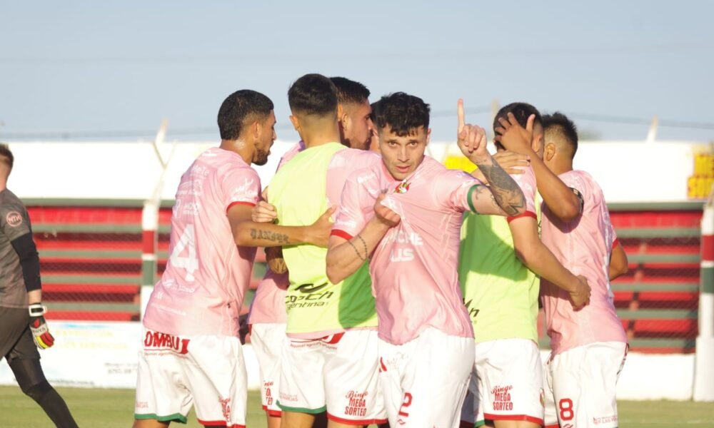 El Lobo festejó en Las Parejas: Sportivo aplastó al rojo de Chivilcoy y depende de sí mismo