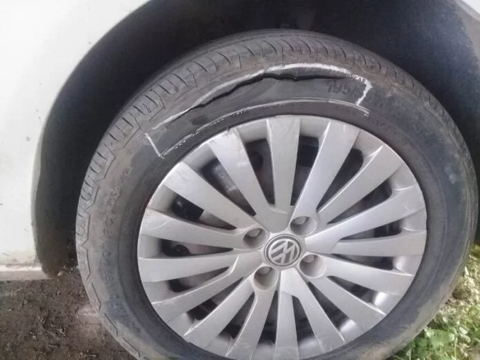 Clima caliente en Gimnasia: atentaron contra los autos de dos jugadores