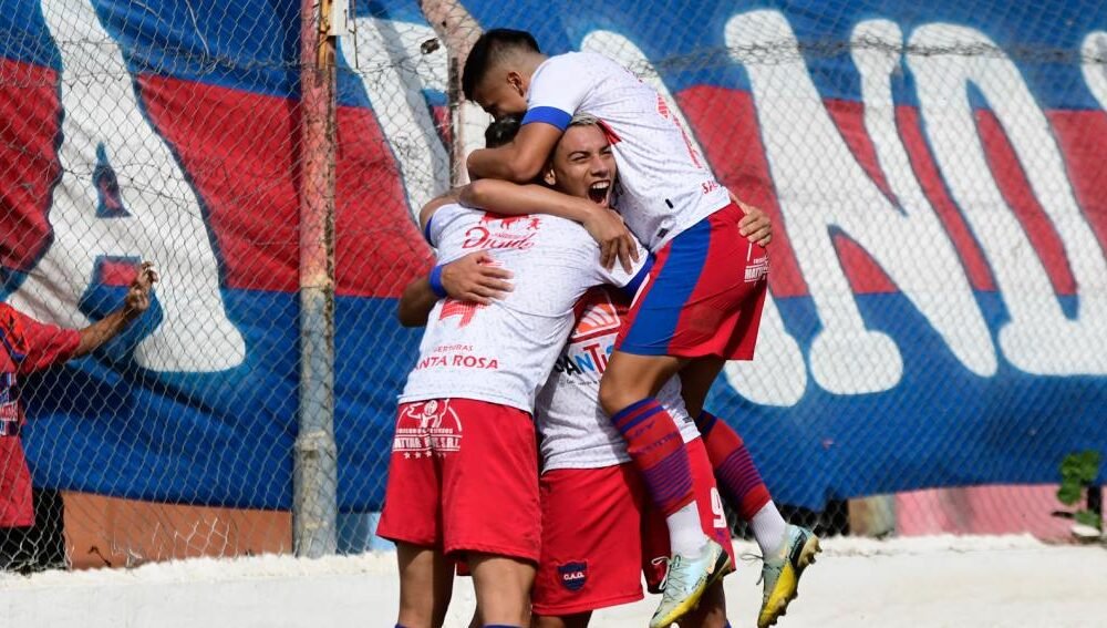 Güemes superó a Temperley y sueña con el Reducido