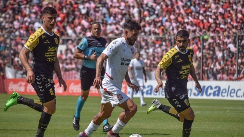 San Martín (T) empató ante Almirante Brown y ahora depende de un milagro