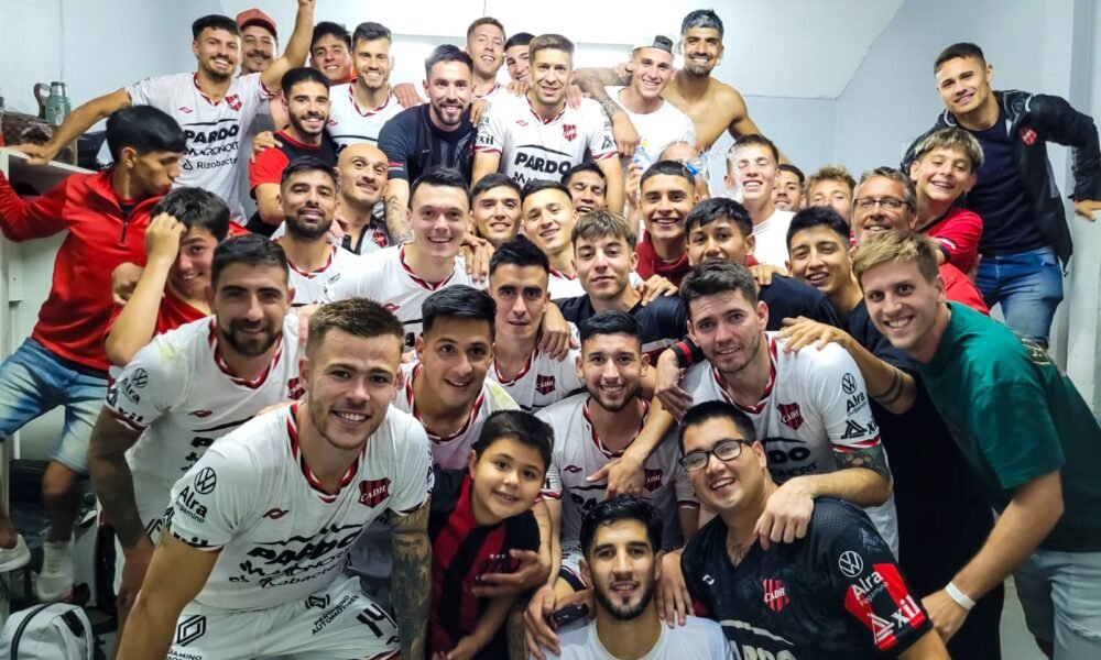 Gracias a la ventaja deportiva, Douglas eliminó a Santamarina