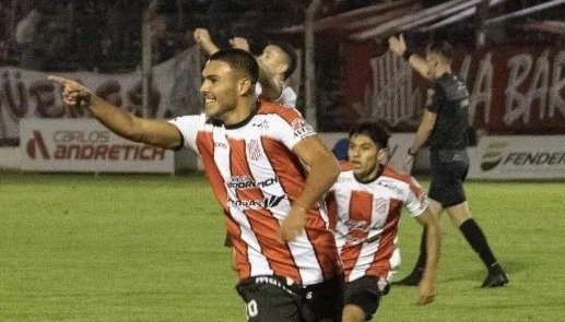 De Rafaela a Salta: Gimnasia y Tiro cerró a Maximiliano Ibañez