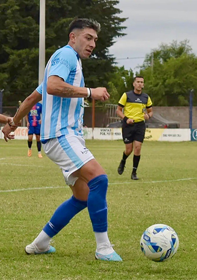 Mauricio Maximiliano Flores